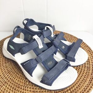 KEEN Womens Astoria West Ankle Strap Flats Size 9.5 (4241675) Sandals  Shoes